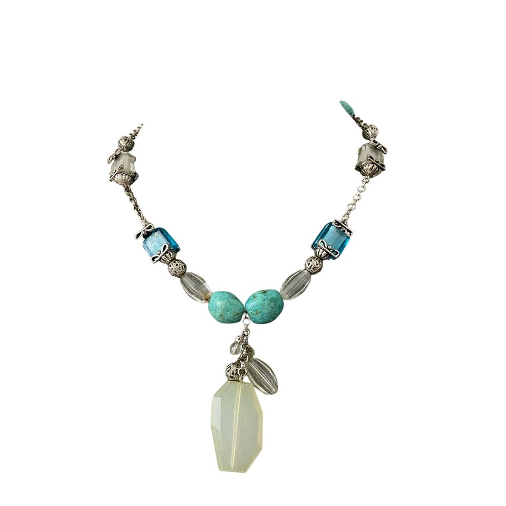 Avon turquoise bead necklace